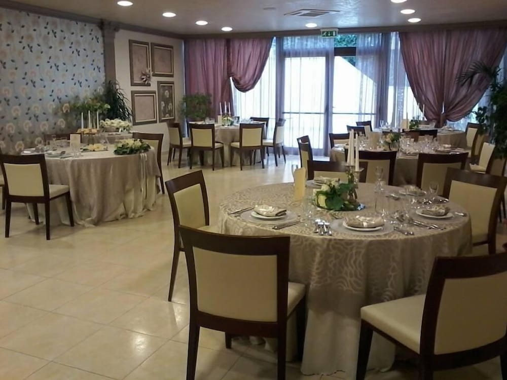 Sammartano Hotel 33/56