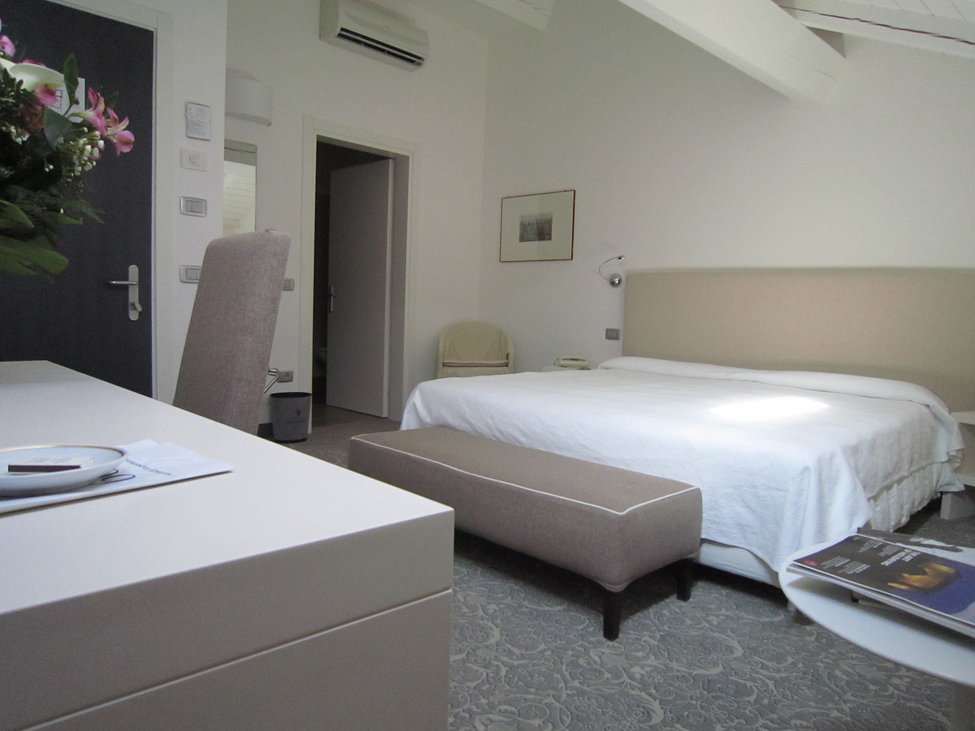 Superior, Double or Twin Bed, Accademia Hotel 3/7