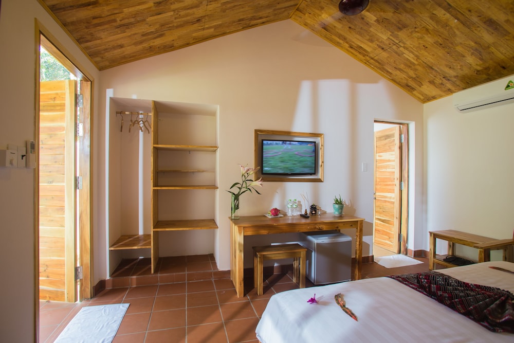 La Mer Resort 42/66