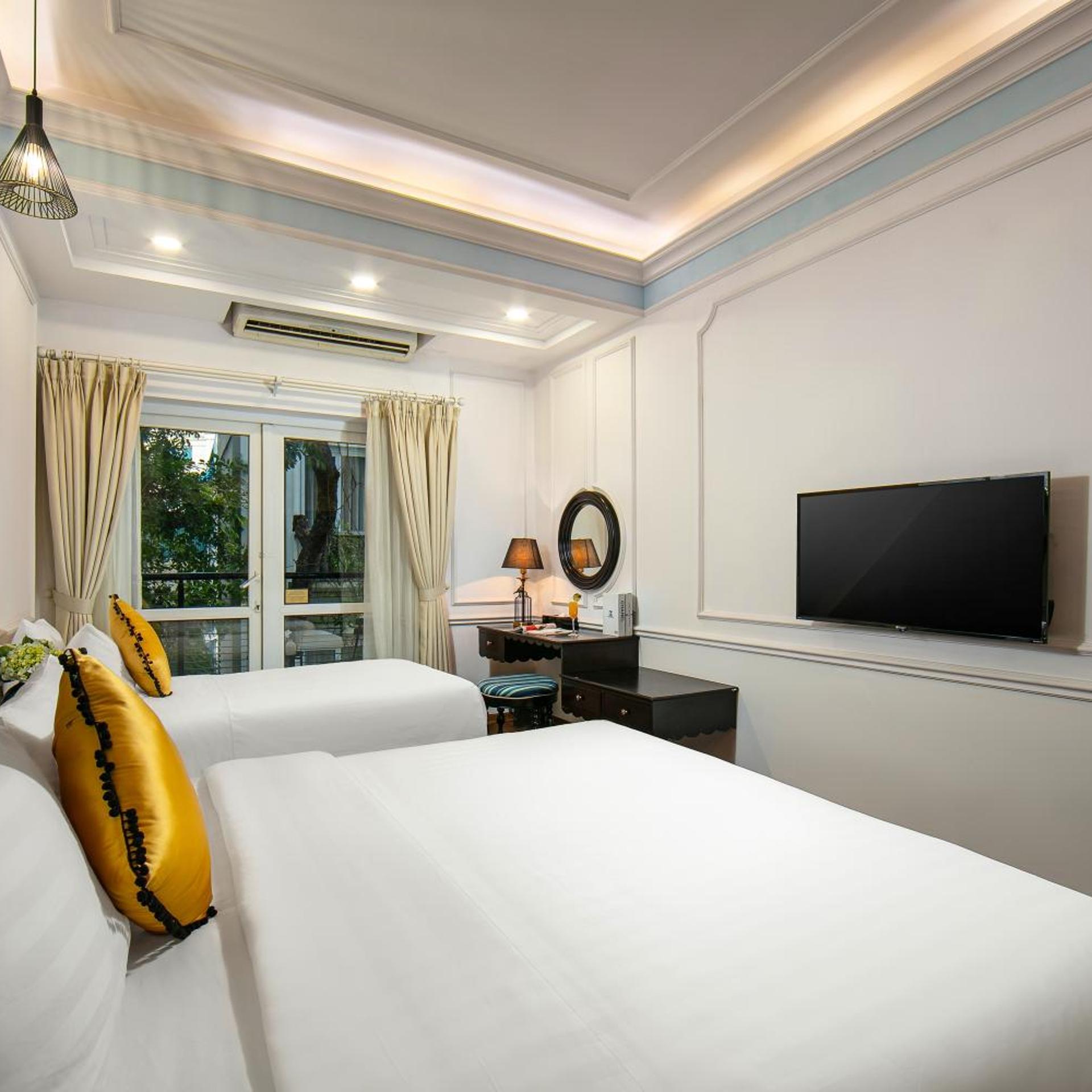 Artisan Boutique Hotel 11/38