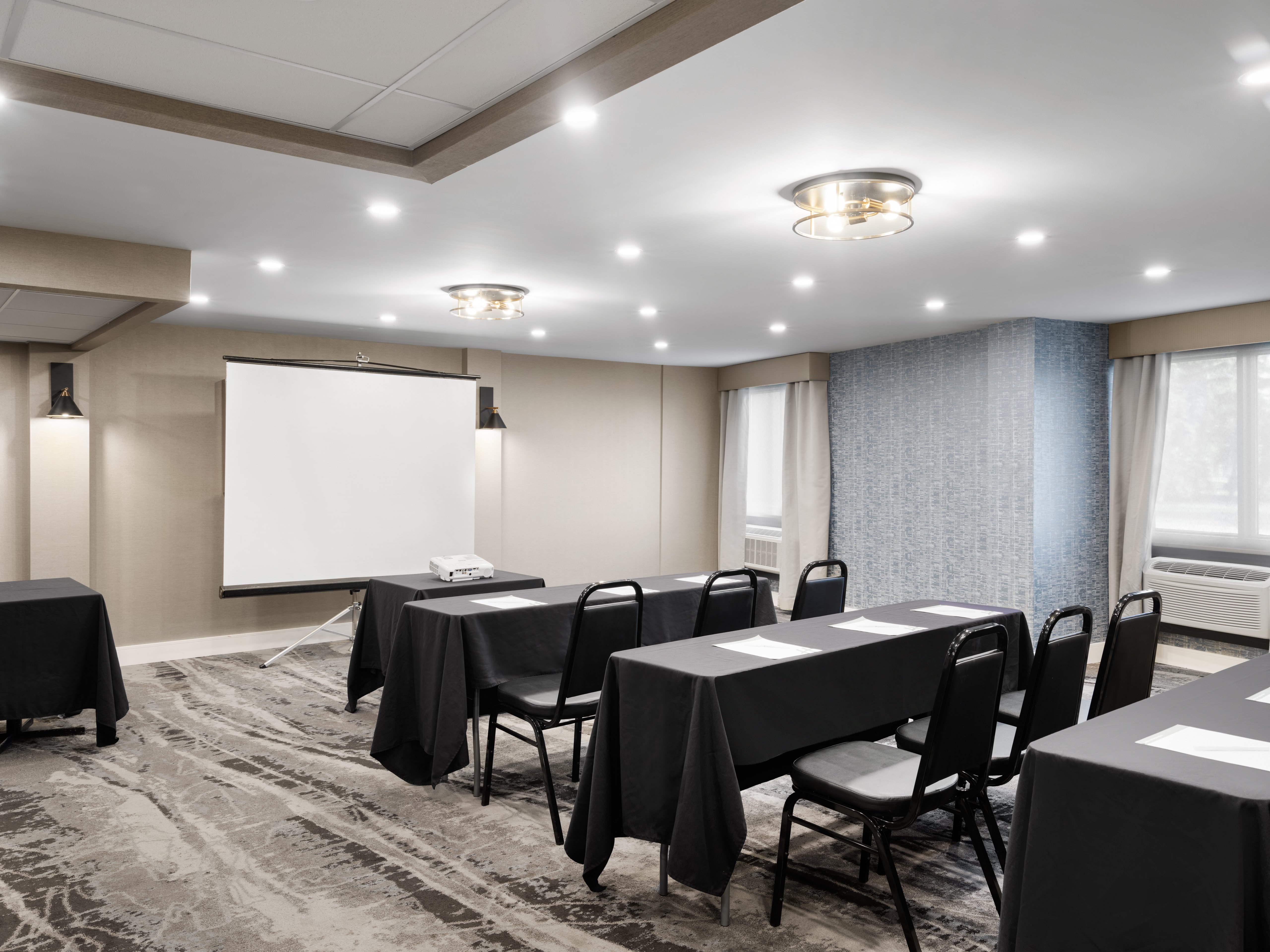 Holiday Inn Calgary- Airport 58/65