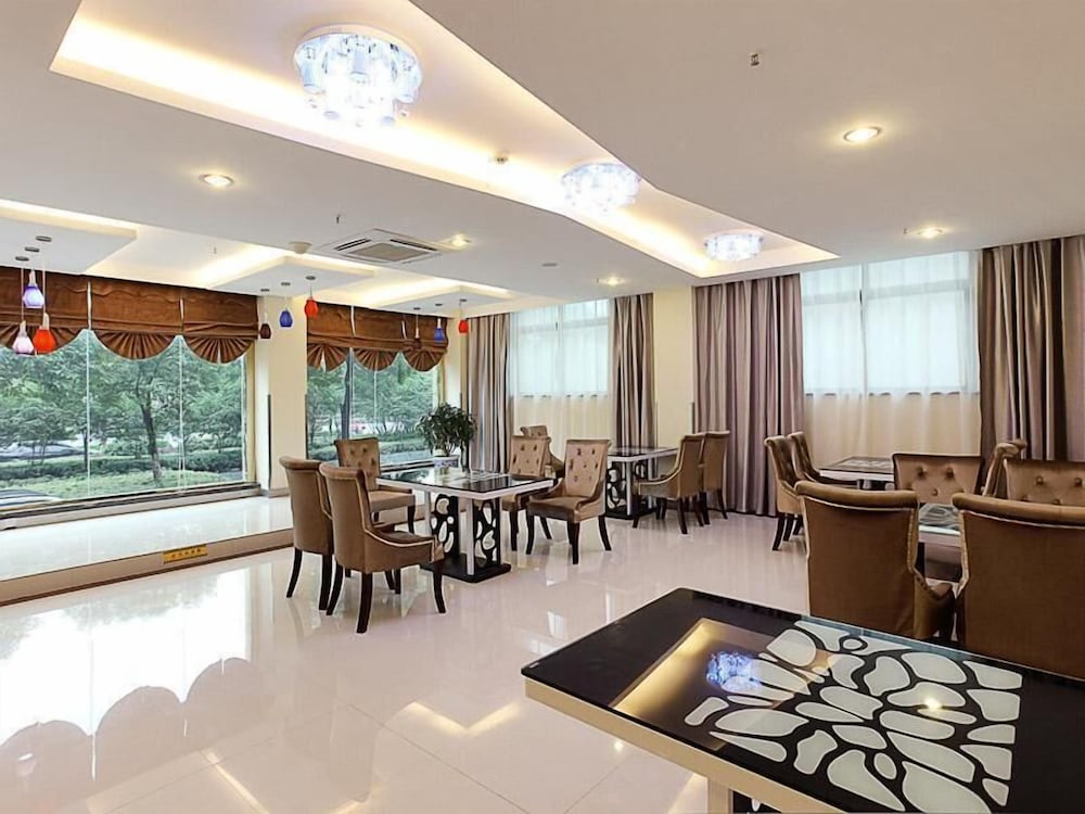 Greentree Inn Taizhou Gaogang District Gov. Business Hotel 36/47