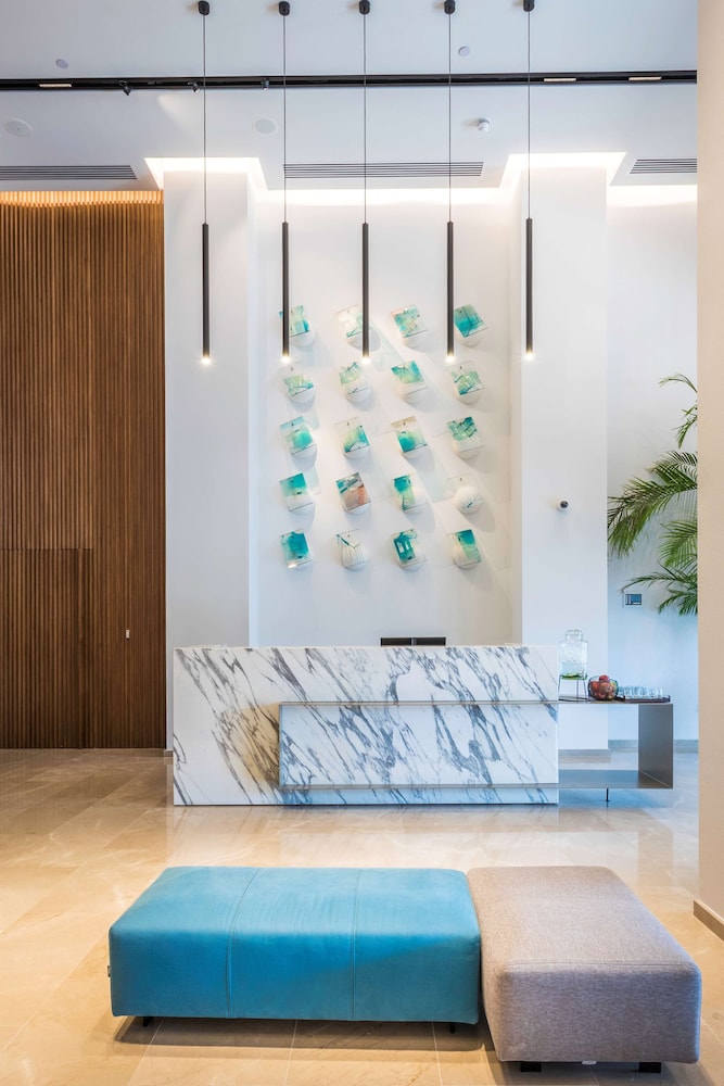 Radisson Blu Hotel Larnaca 52/74