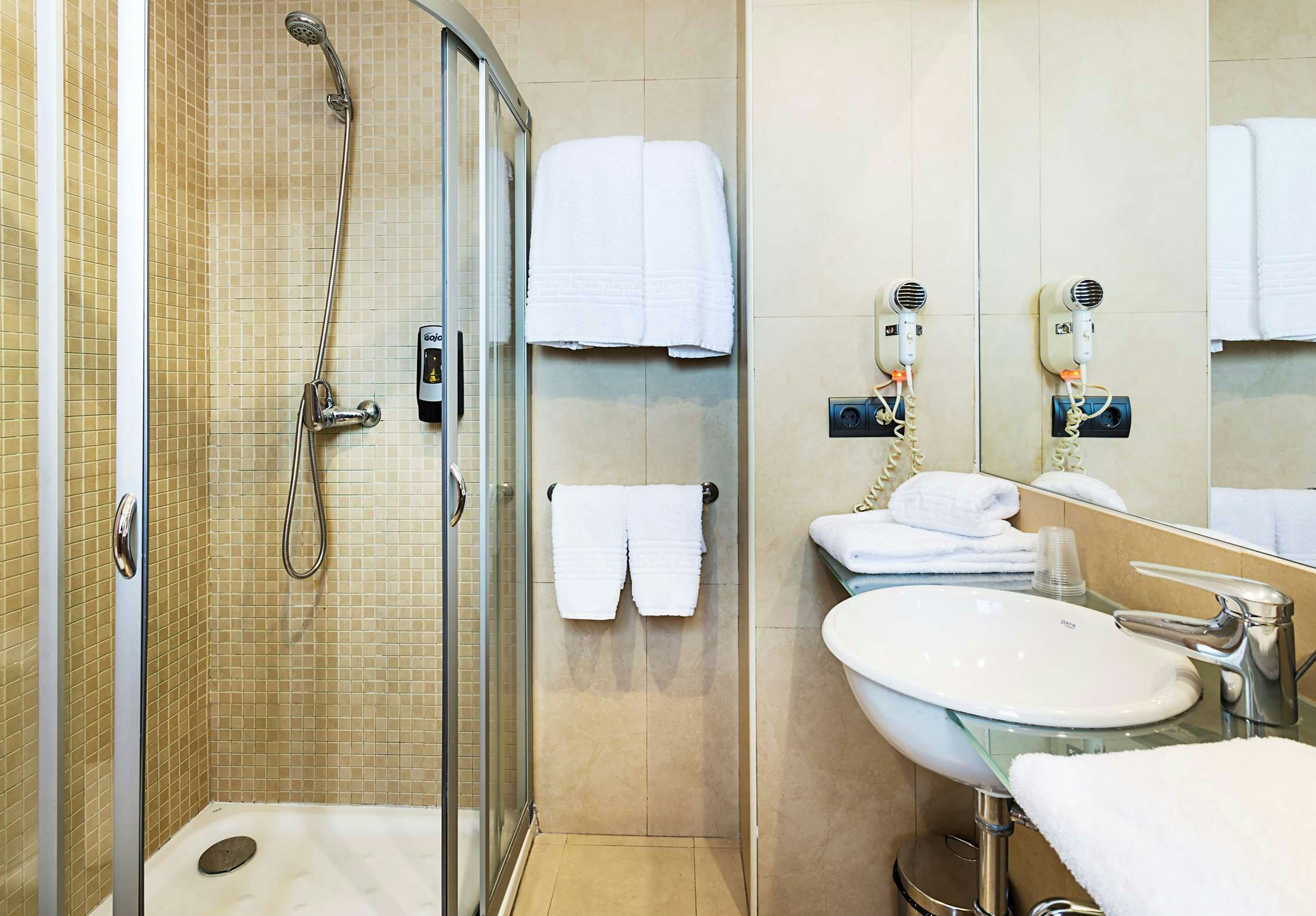 B&B HOTEL Vigo 21/22