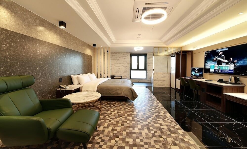Gimpo ASSEM Hotel 24/50