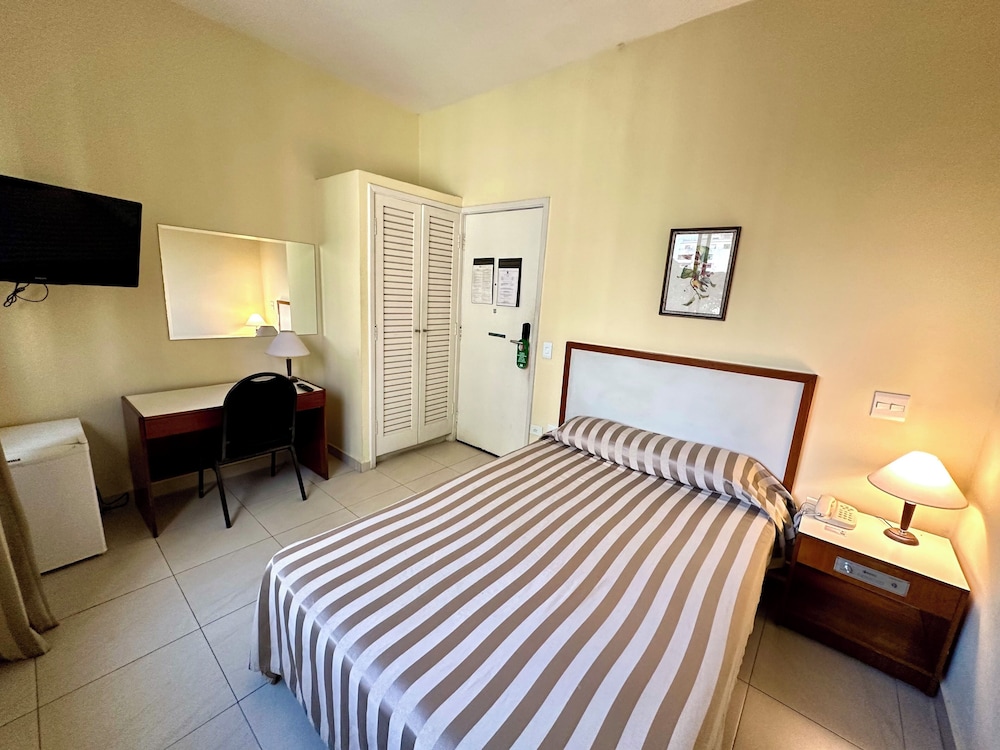 SAN MICHEL HOTEL 32/61