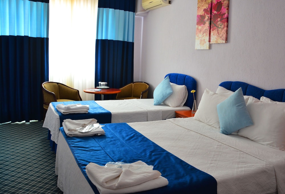 GUMULDUR MAVI DENIZ HOTEL 16/50
