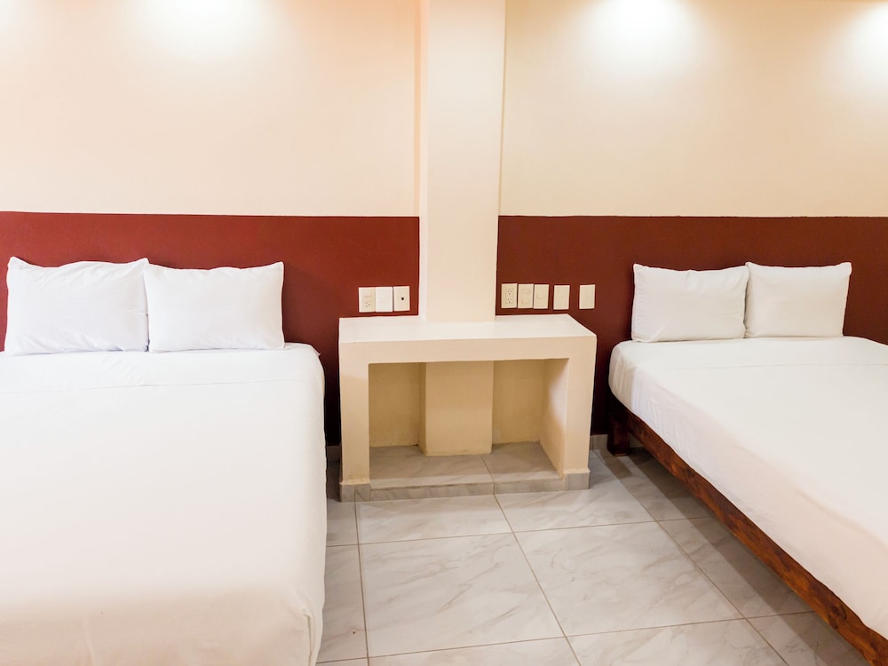 Standard, 3 Double Beds