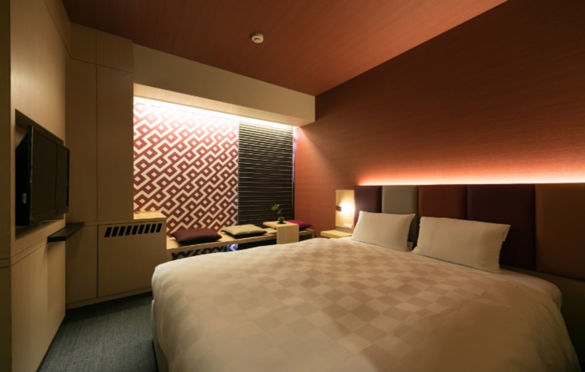 Concept, Single, Double Bed, Bathtub