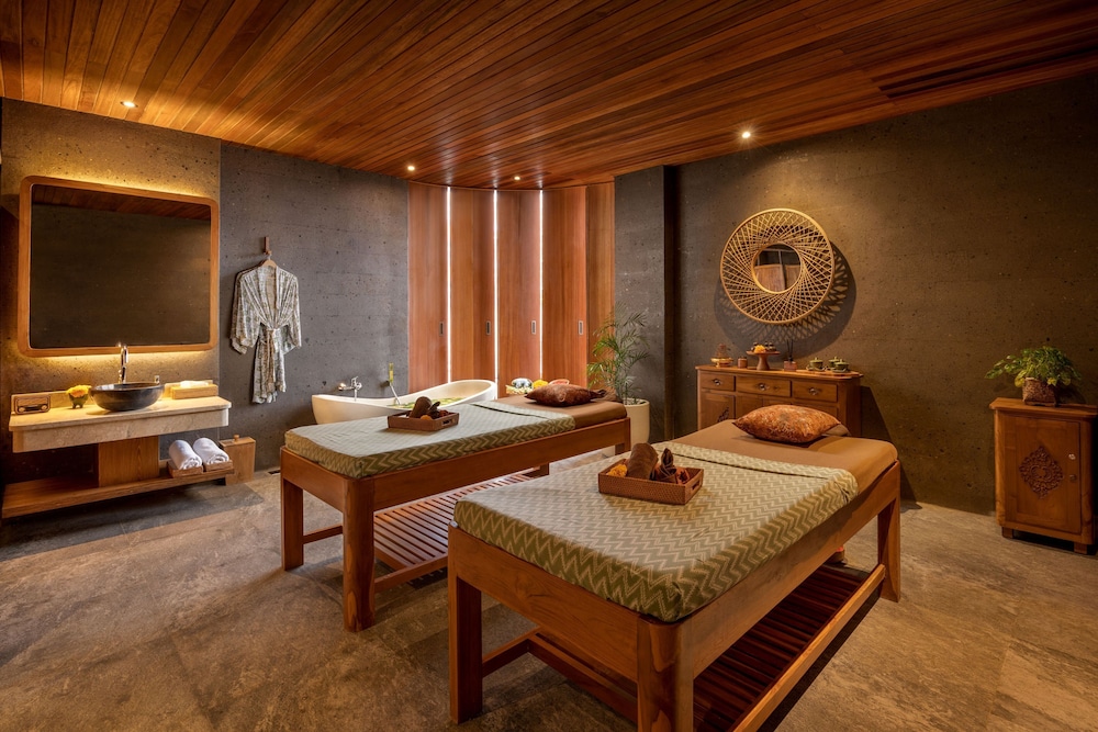 Kahayana Suites 18/47