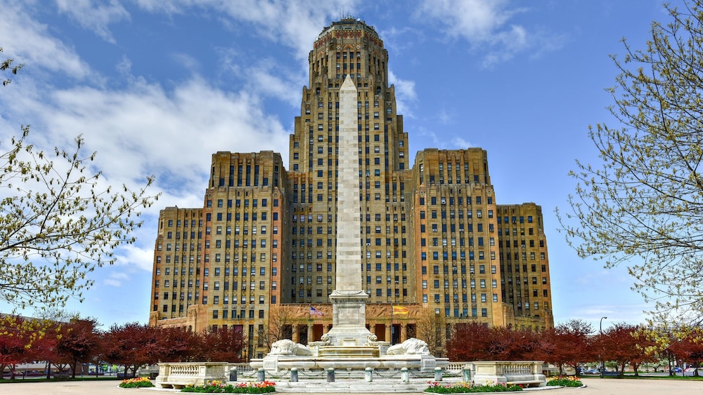 Holiday Inn Express Hotel Suites Buffalo Airport 25/58