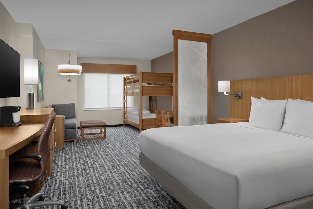 Hyatt Place Orlando/Lake Buena Vista 12/50