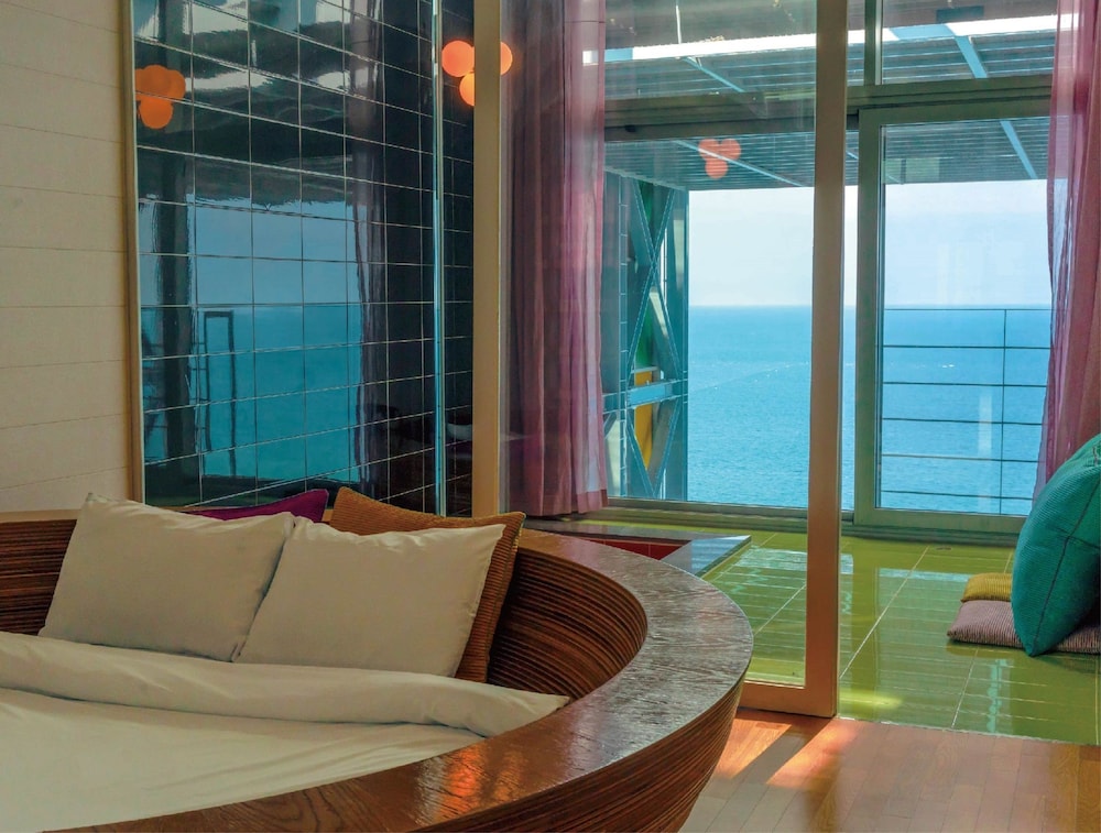 Haslla Art World Museum Hotel 47/64