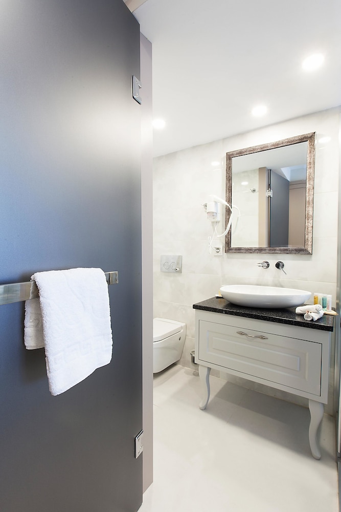 Galata Grace Hotel 24/56