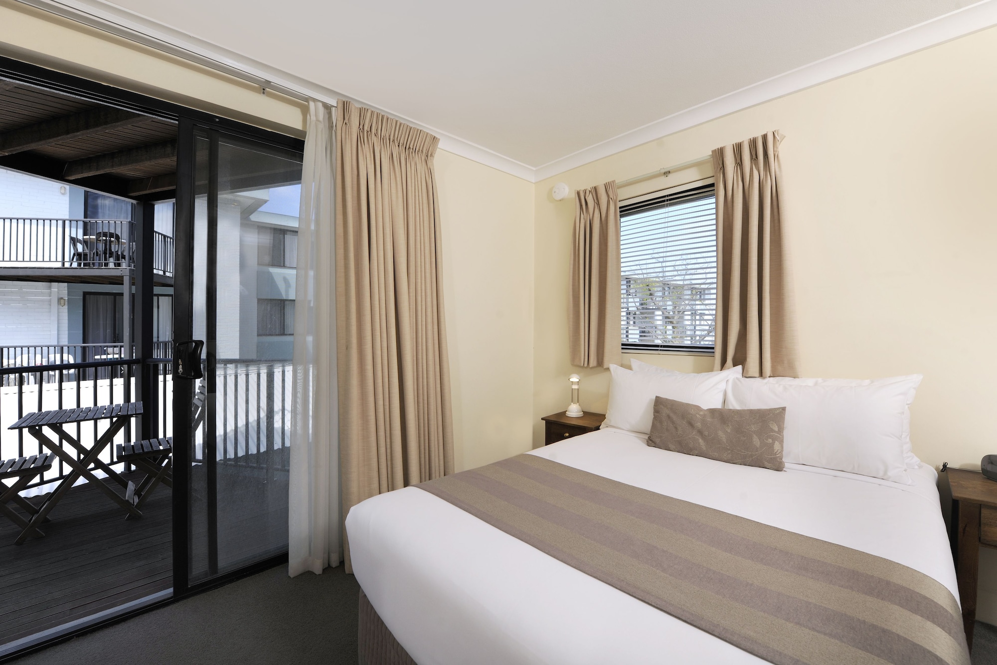2 BEDROOMS, FAMILY, APARTMENT