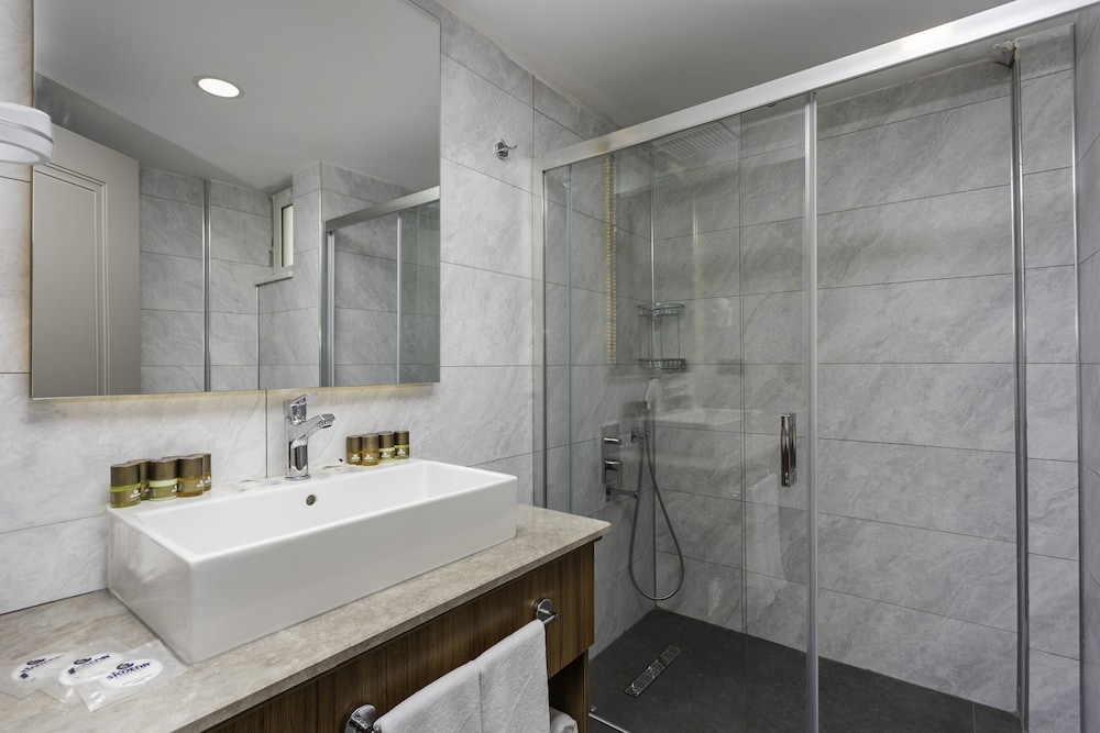 Simena Comfort Hotel 55/55