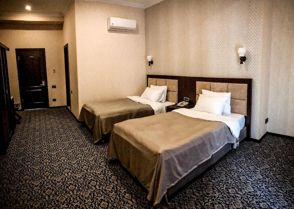Ruma Qala Hotel 21/50