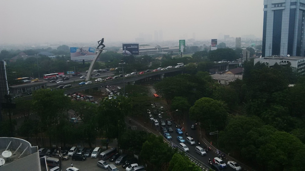 V HOTEL JAKARTA 45/45