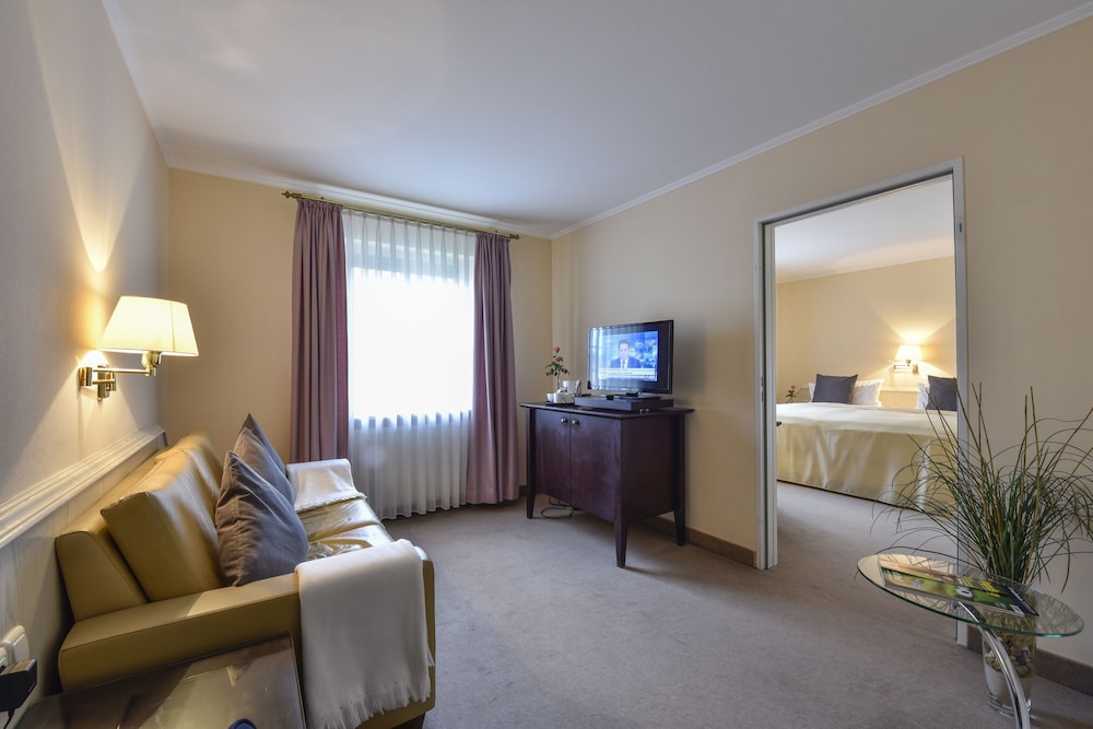 Atrium Hotel Amadeus 30/50