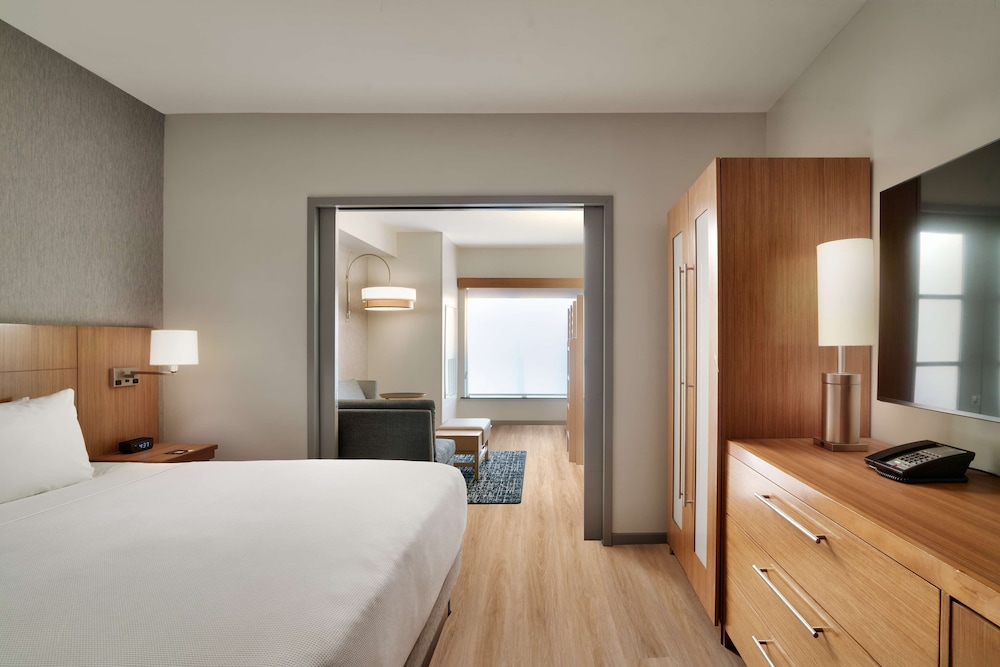Hyatt Place At Anaheim Resort Convention Center 11/71