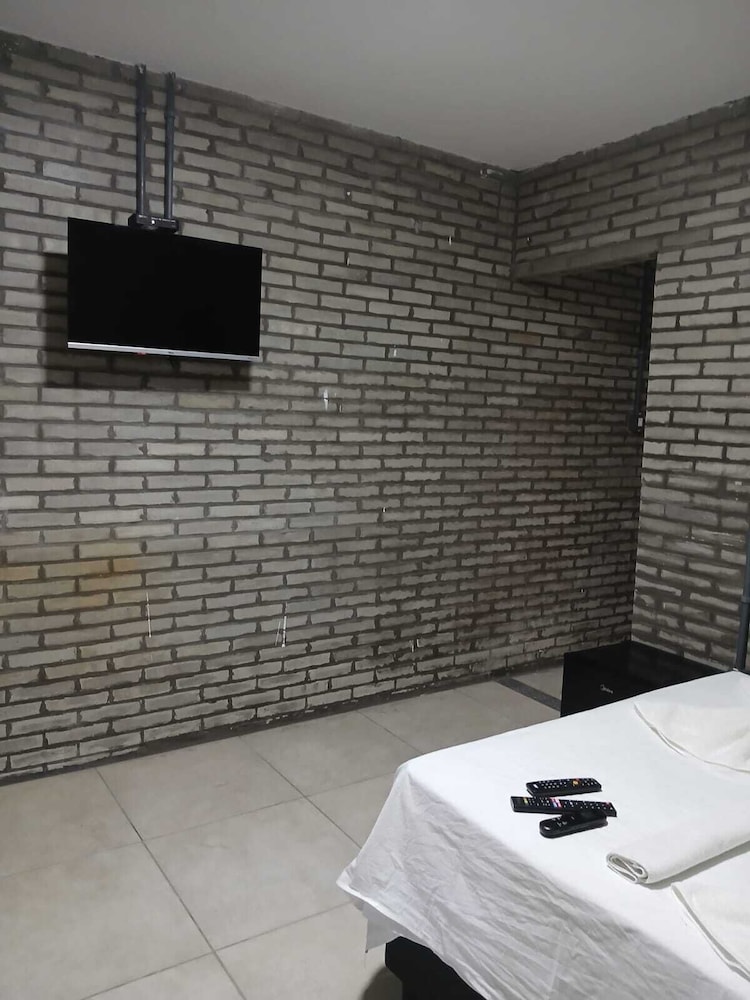 Pousada Recanto das Arvores 8/20