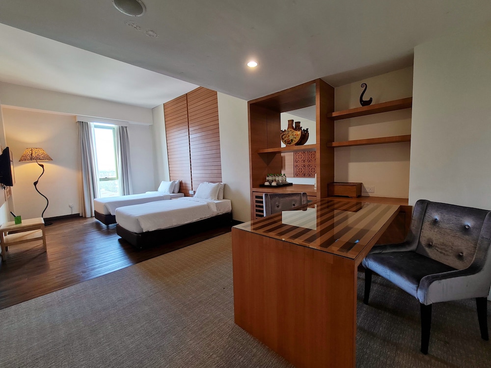 Swan Garden Hotel 23/50