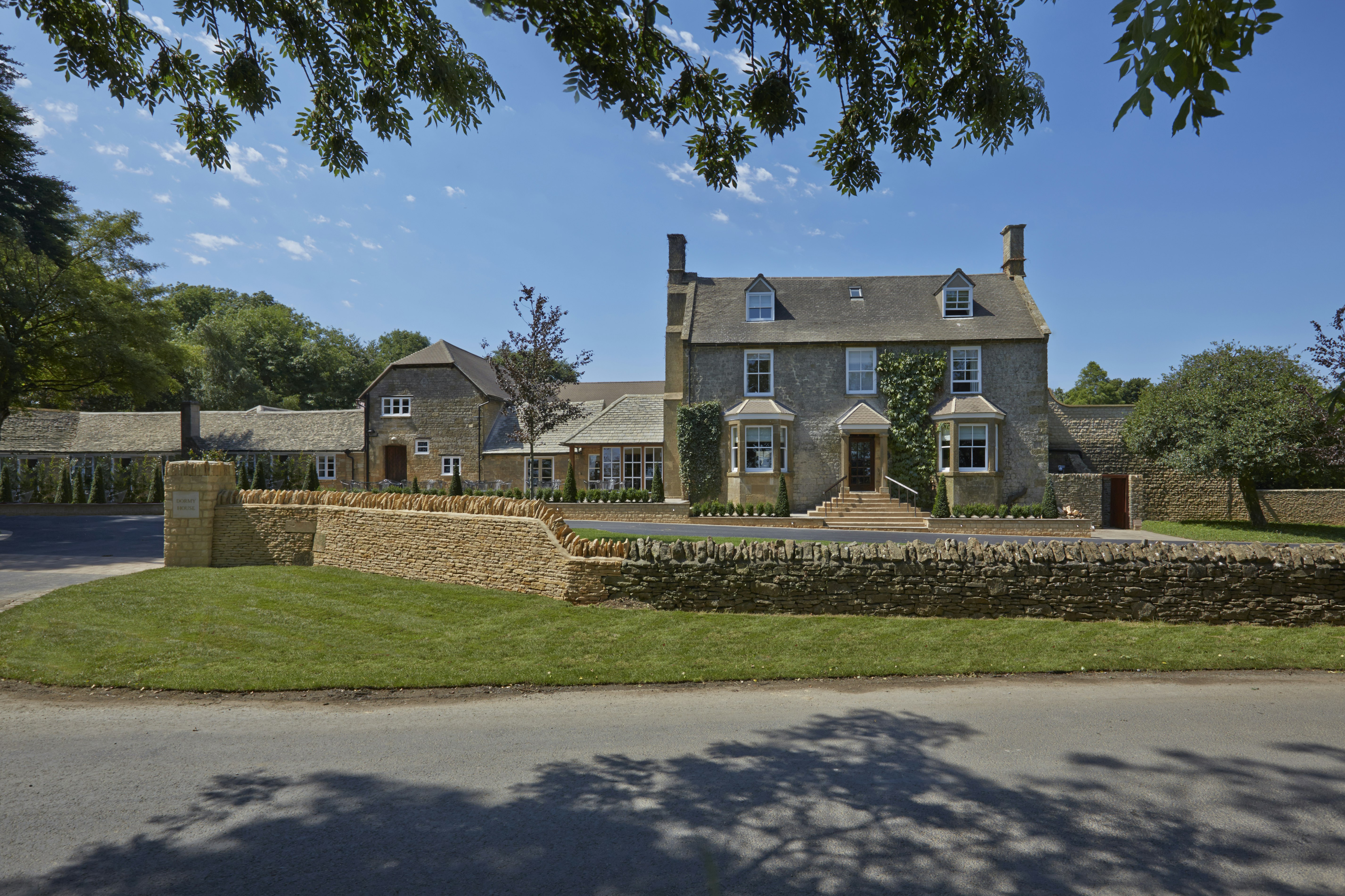 Dormy House 2/26