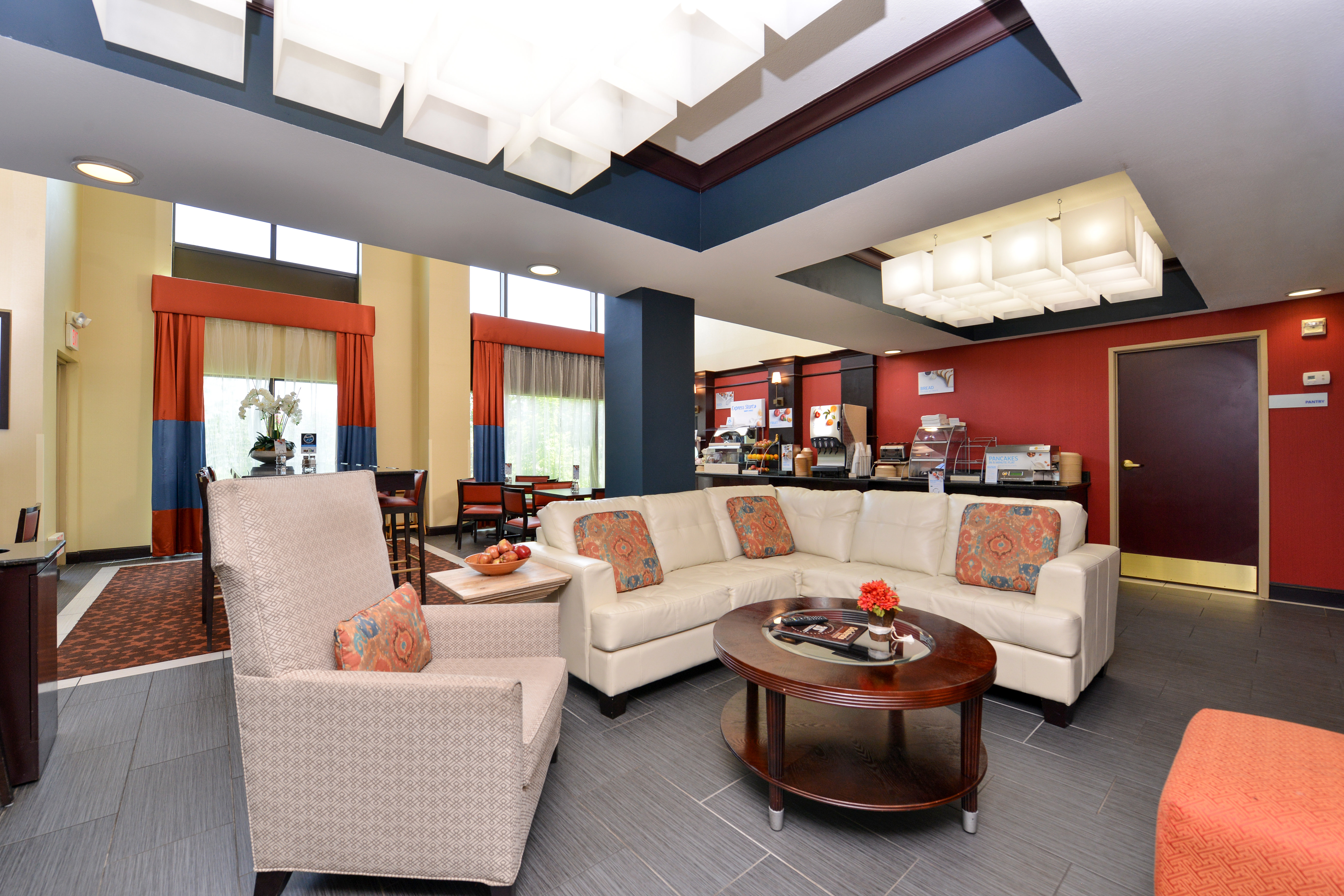 Holiday Inn Express & Suites Austin SW - Sunset Valley, an IHG Hotel 36/50