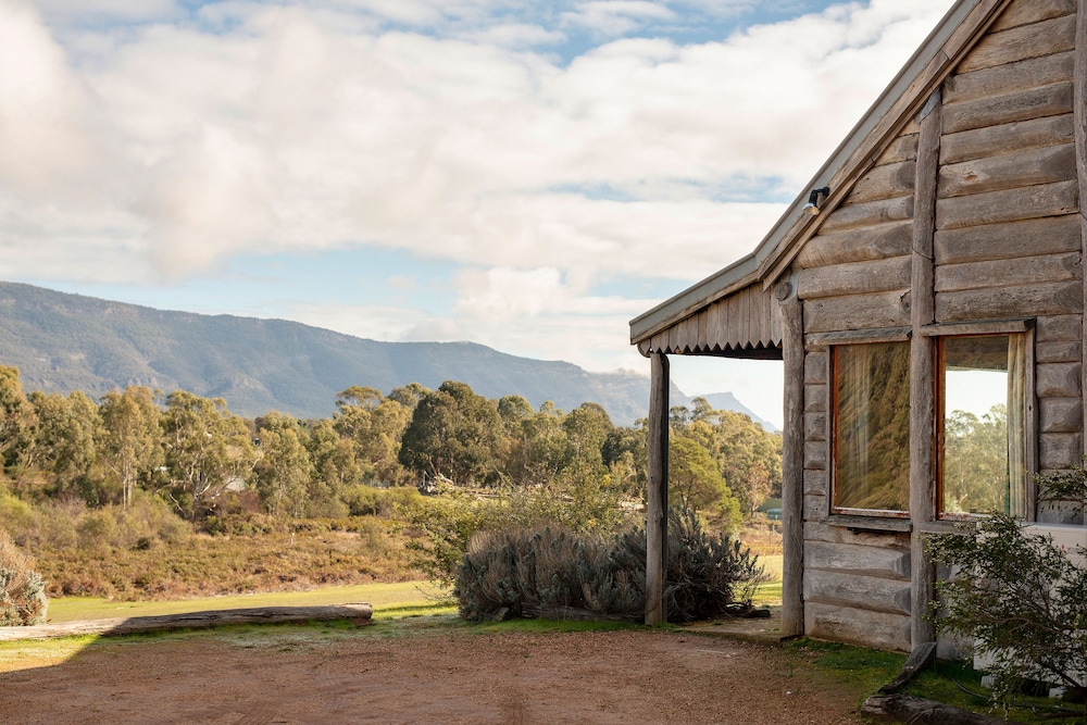 Grampians Pioneer Cottages 44/52