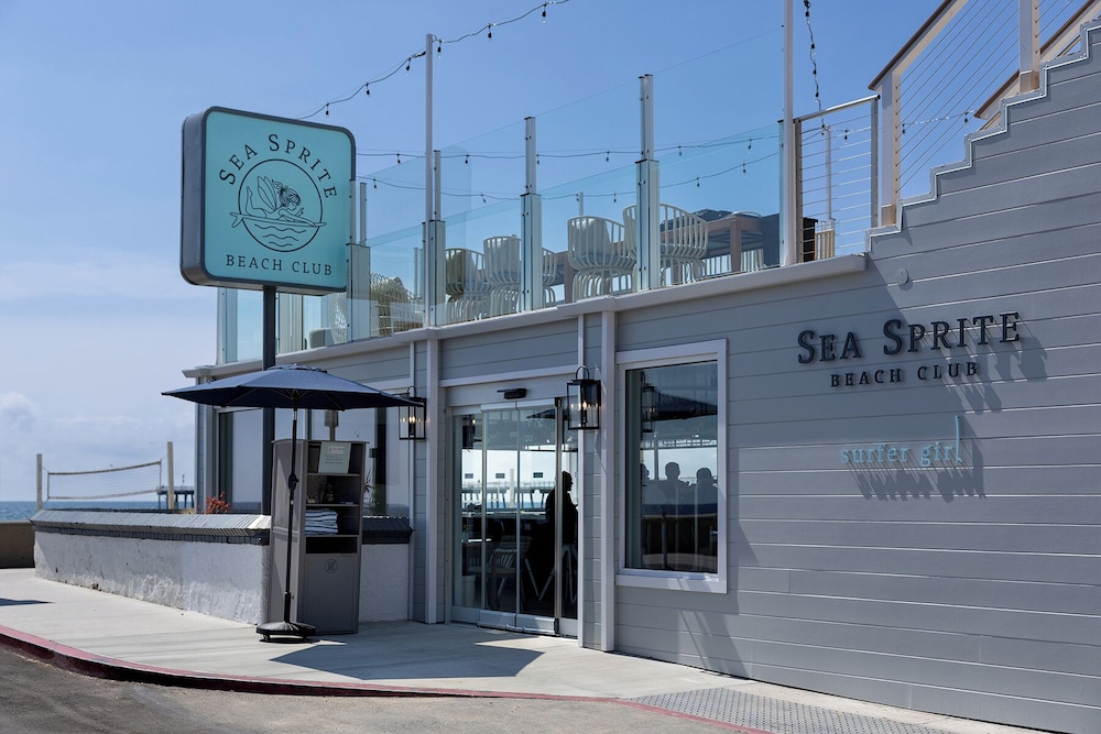 Sea Sprite Hotel 40/48