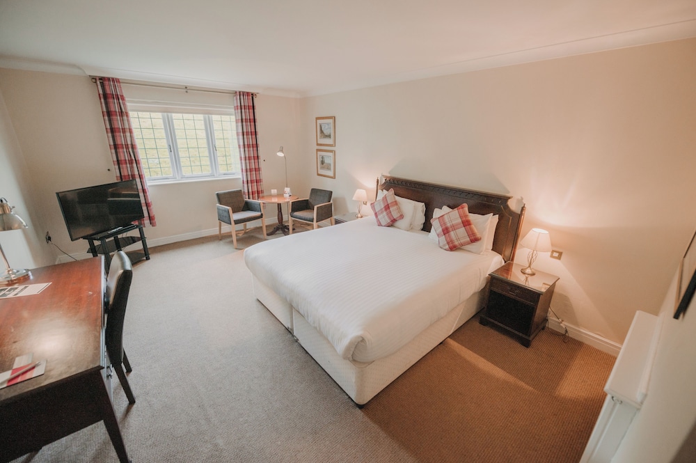 Cwrt Bleddyn Hotel & Spa 14/42