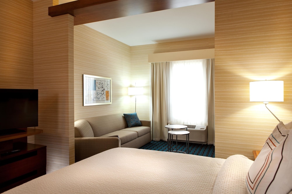 Fairfield Inn And Suites By Marriott Lethbridge 13/36