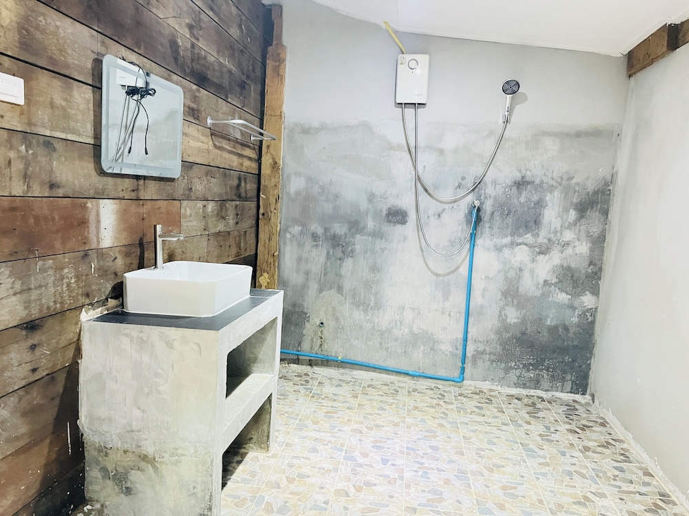 New Ozone Resort & Spa 64/64