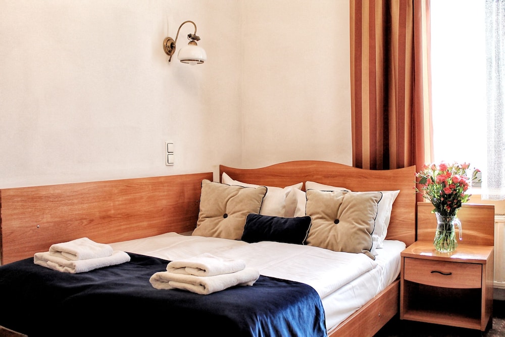 Hotel Fortuna Bis 11/75