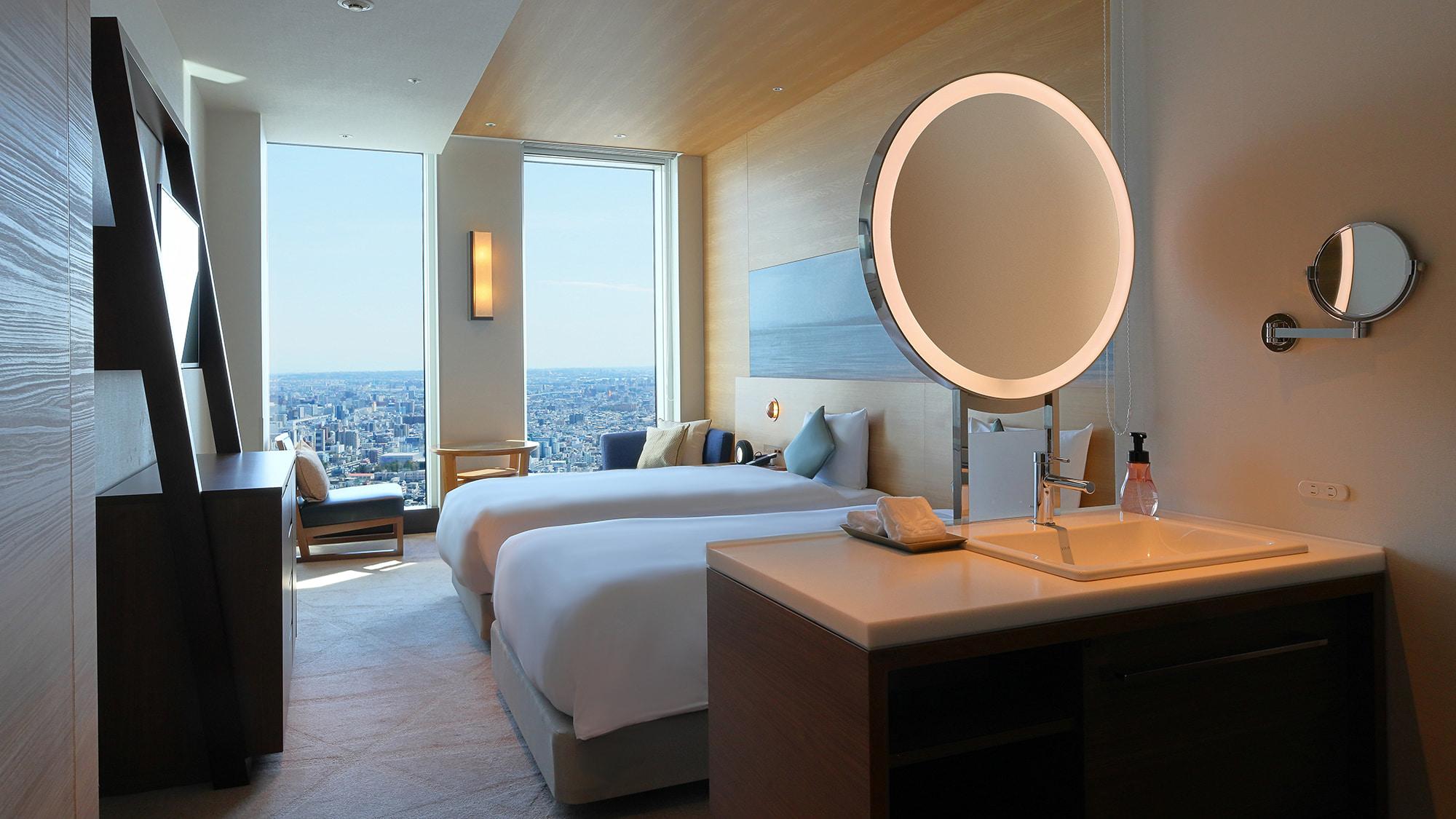 Sky, Standard, Twin Beds, Night View