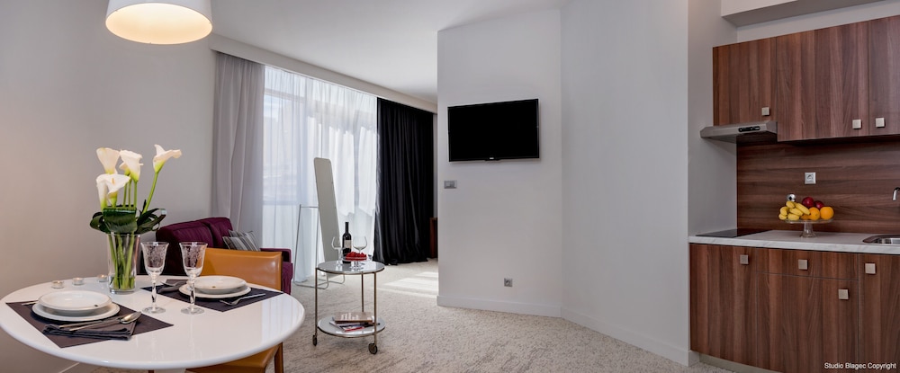 Priska Med Luxury Rooms 59/77