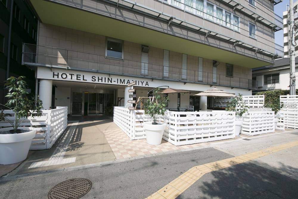 Shin-Imamiya Hotel 8/67