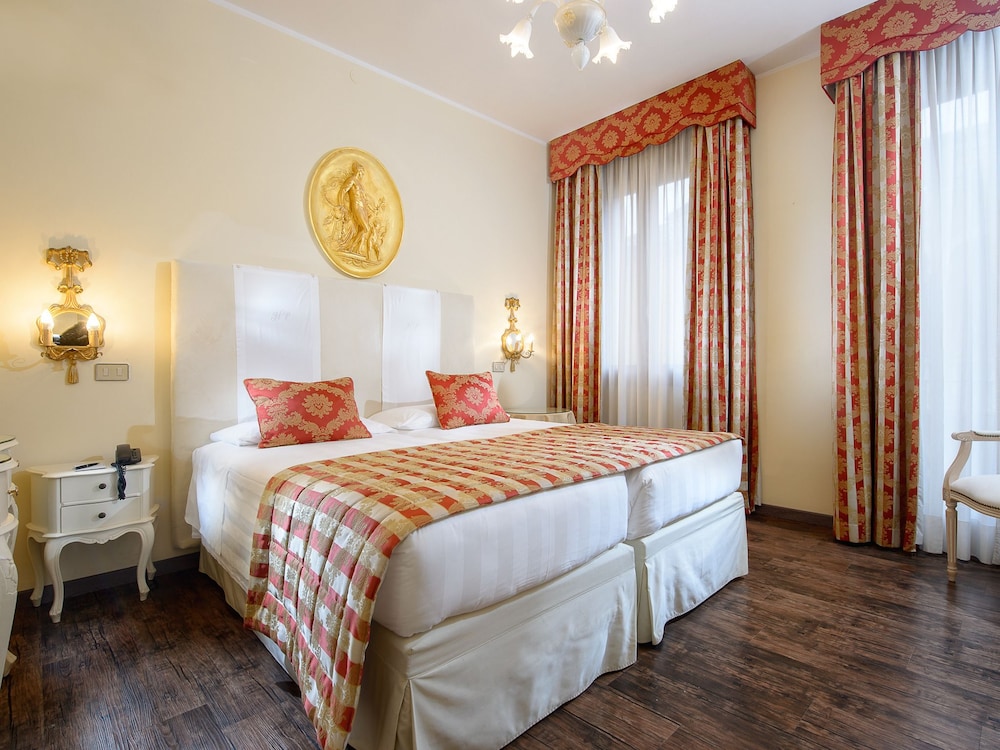Hotel Principe 18/71