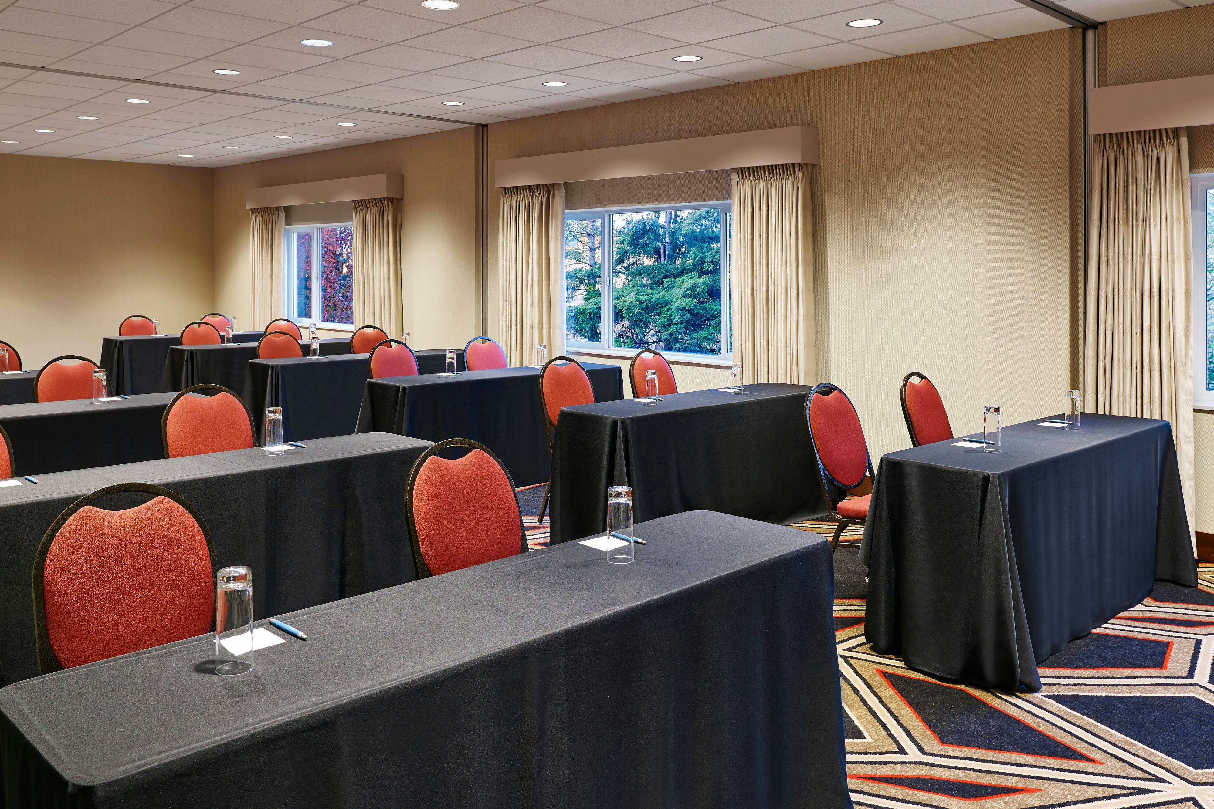 Four Points By Sheraton Bellingham Hotel And Conference Center 17/24