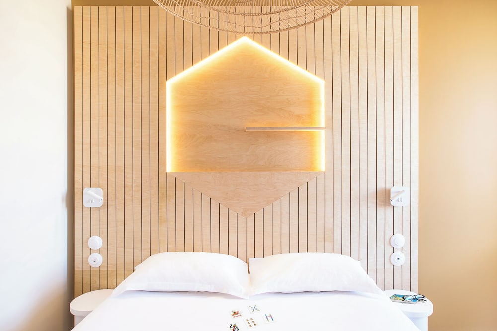 Life Hotel Marseille 9/24