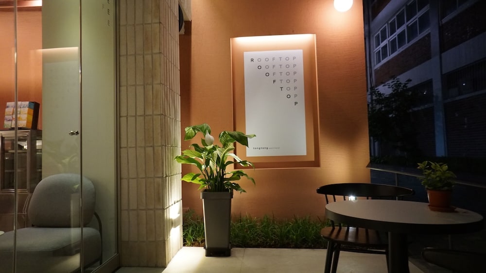 Tong Tong Petit Hotel 16/38
