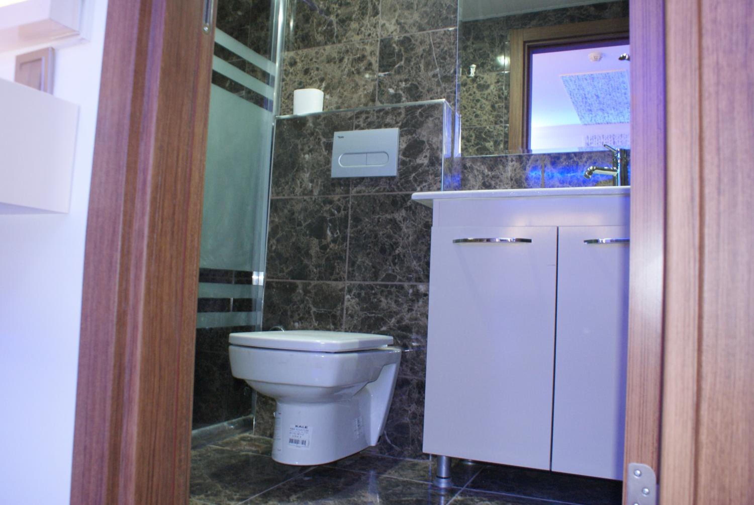 Standard, Quadruple, Behram Hotel 2/2