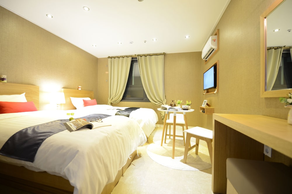 Hotel Graytone Dunsan 15/50