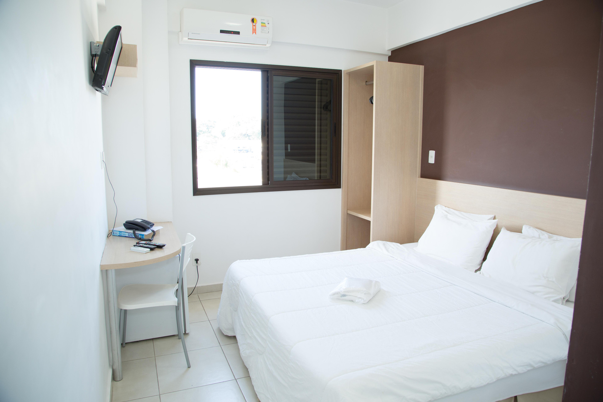 Executive, Double Bed, Street View