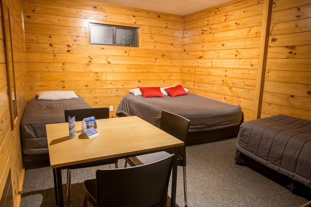 Fox Glacier Motel Holiday Park 32/50