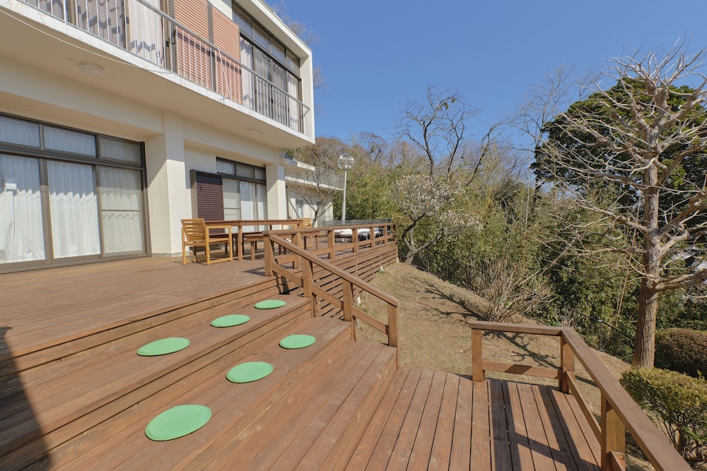Open-Air Hot Spring Ryokan -Suikoen- [VR] 38/46