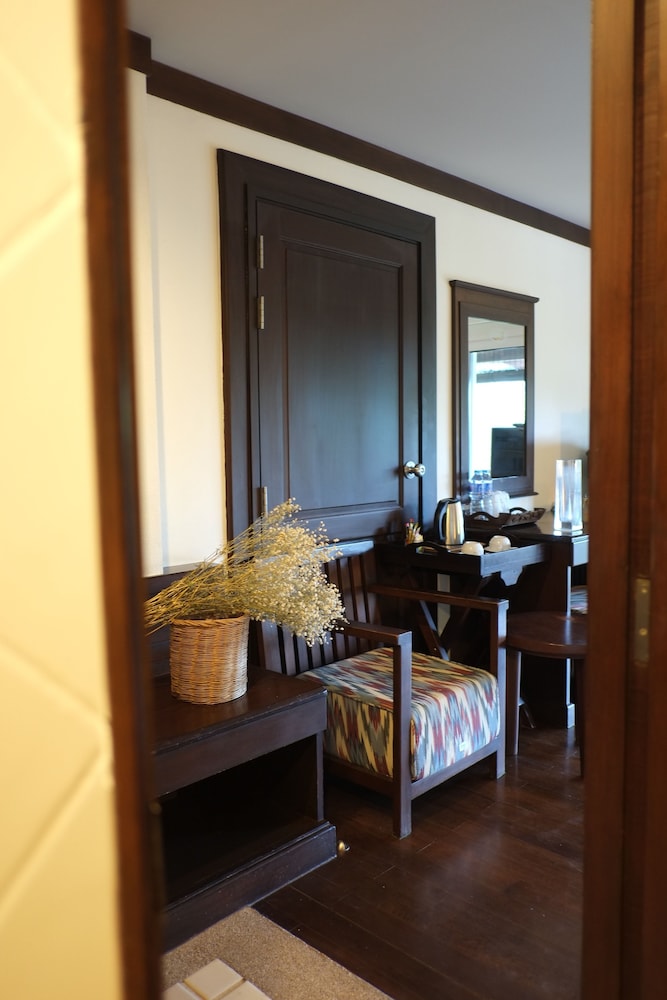 Lanta Mermaid Boutique House 44/74