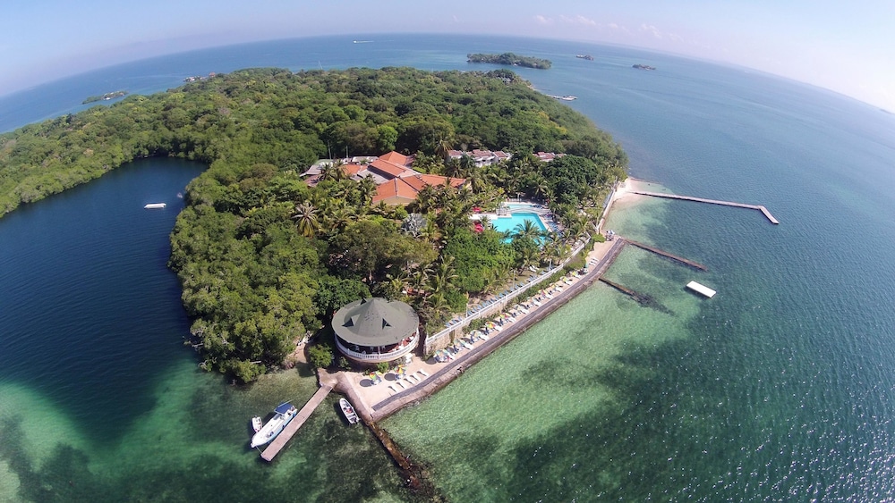 Hotel Cocoliso Island Resort 7/75