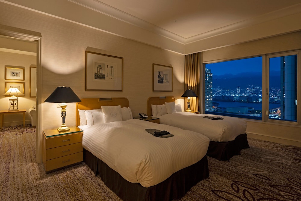 Tower, Club, Suite, Single Bed
