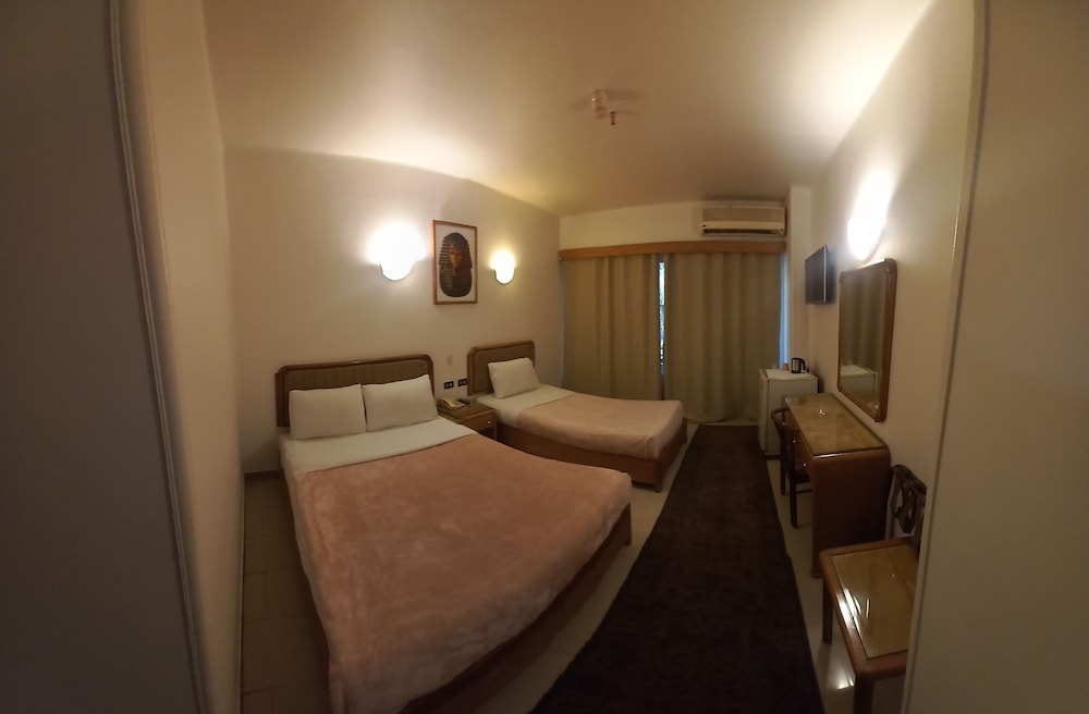 New Pola Hotel Luxor 3/21